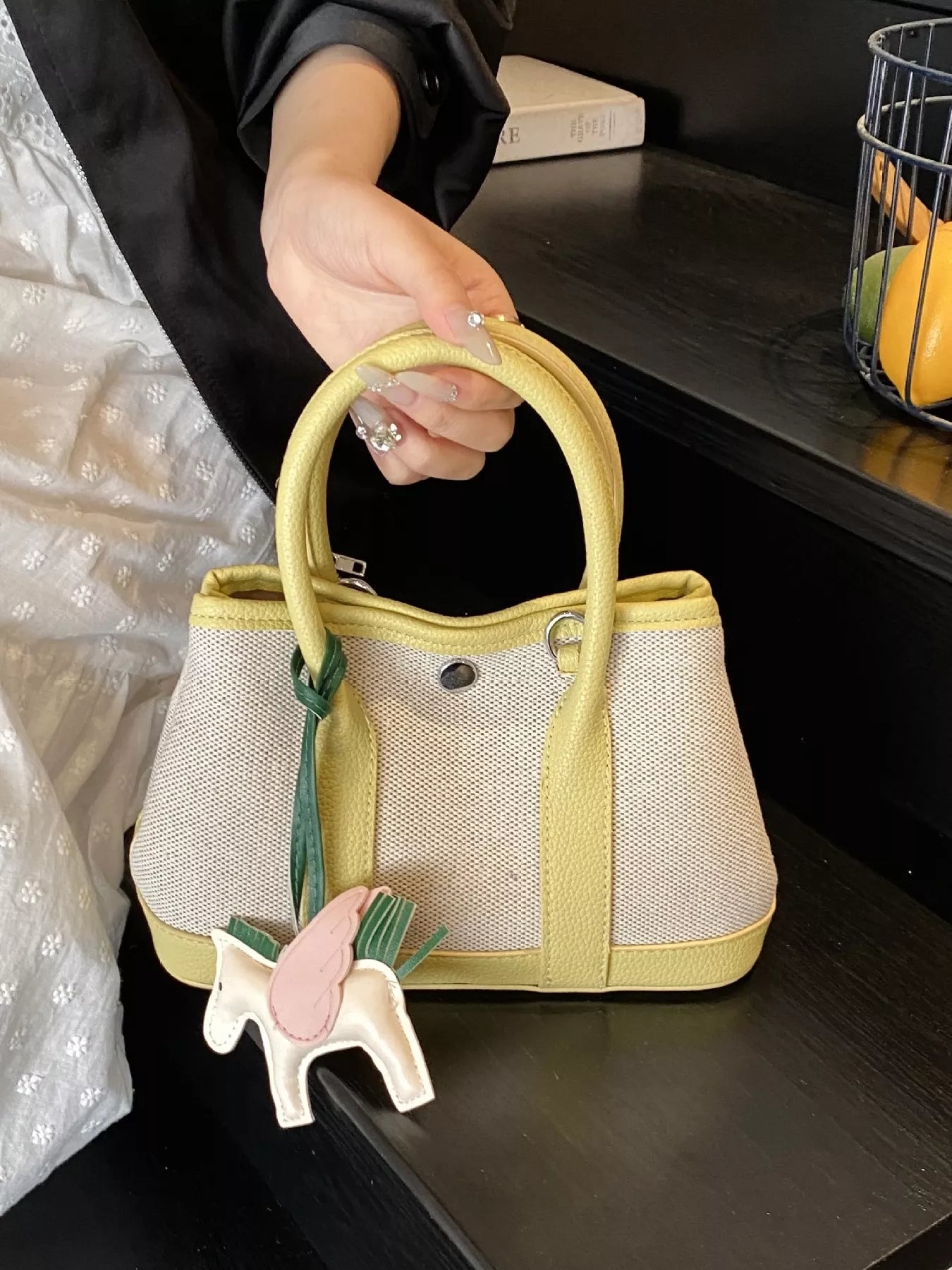 523549423fd34f6b8d7a98c41e519740-Max-Origin